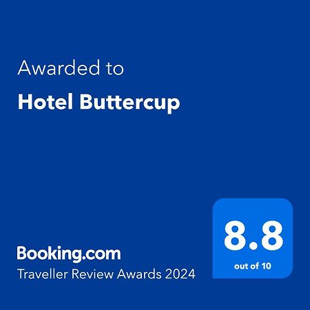 Hotel Buttercup Pokhara Kültér fotó