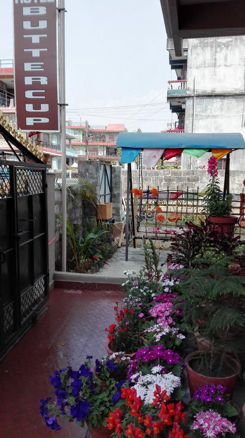 Hotel Buttercup Pokhara Kültér fotó